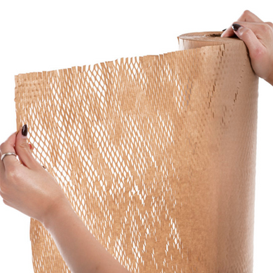 Крафт бумага сотовая 30 см х 20 м Honeycomb, коричневая в рулоне