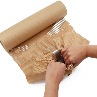 Крафт бумага сотовая 42 см х 20 м Honeycomb, коричневая в рулоне