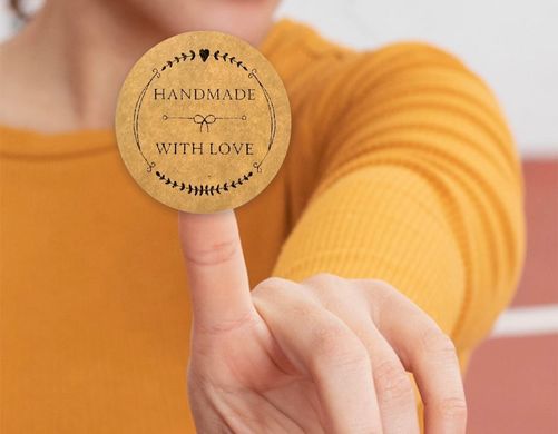 Етикетка крафт ⌀50 мм «Handmade 1» (250 шт/рулон)