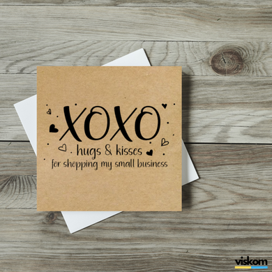 Етикетка крафт 100x100 мм "XOXO Hugs And Kisses" (100 шт/рулон) з друком, самоклеюча Viskom 100100XOXO photo