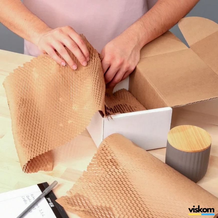Honeycomb craft paper 42 cm х 50 m, brown 4250b photo