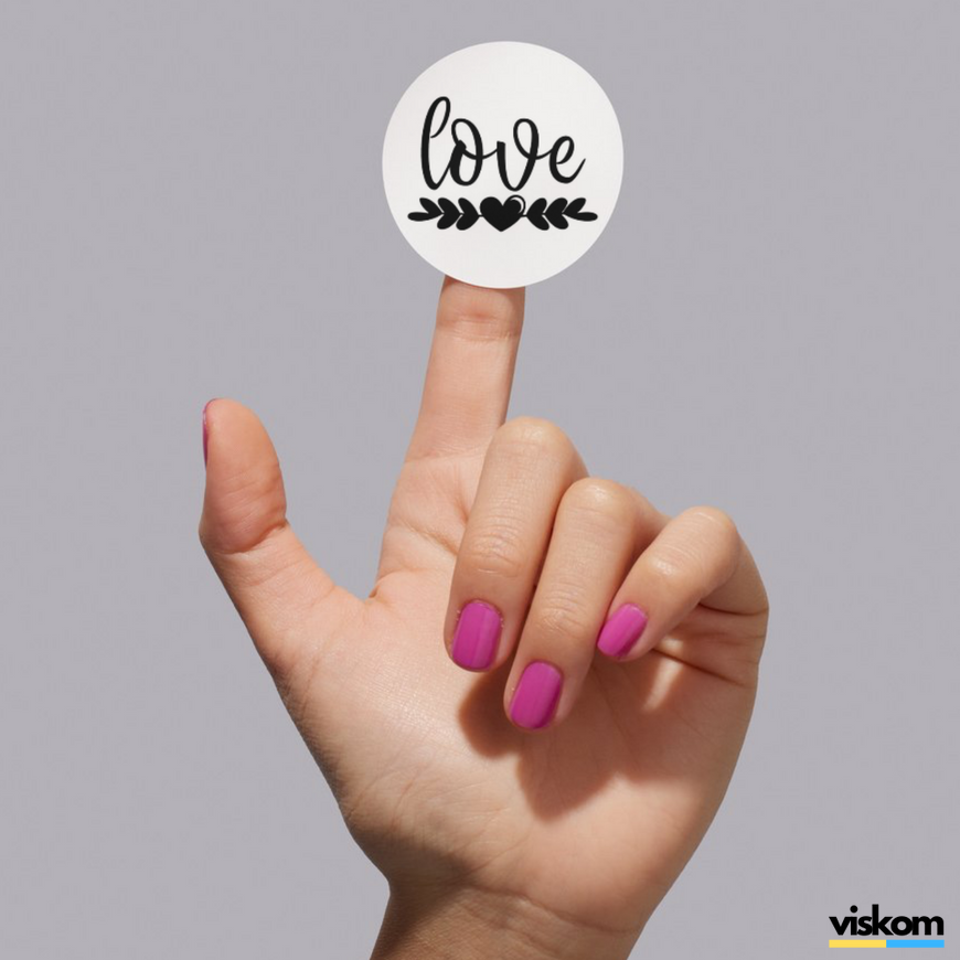 Етикетка біла ⌀50 мм &laquo;Love 02&raquo; (250 шт/рулон) самоклеюча 50whiteLove02 фото