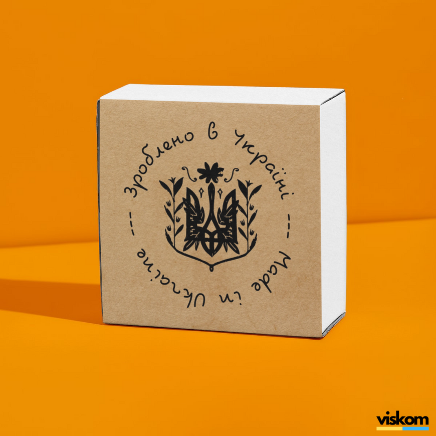 Kraft etiket 100x100 mm &laquo;Зроблено в Україні 03&raquo; (100 adet/rulo) kendinden yapışkanlı 100100brownzroblenovukrayini03 photo