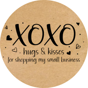Kraft etiket ⌀50 mm &laquo;XOXO Hugs And Kisses​&raquo; (250 adet/rulo) kendinden yapışkanlı 50brownXOXO photo