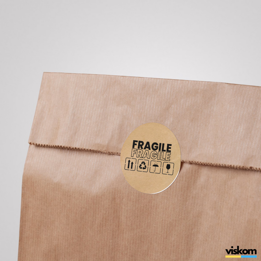 Etykieta Kraft ⌀50 mm &laquo;Fragile 02&raquo; (250 szt./rolka) samoprzylepna 50brownfragile02 photo